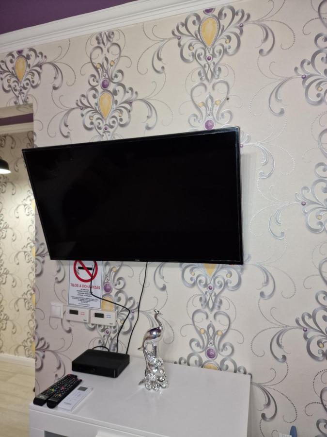 Kleopatra Apartman Hajdúszoboszló Εξωτερικό φωτογραφία