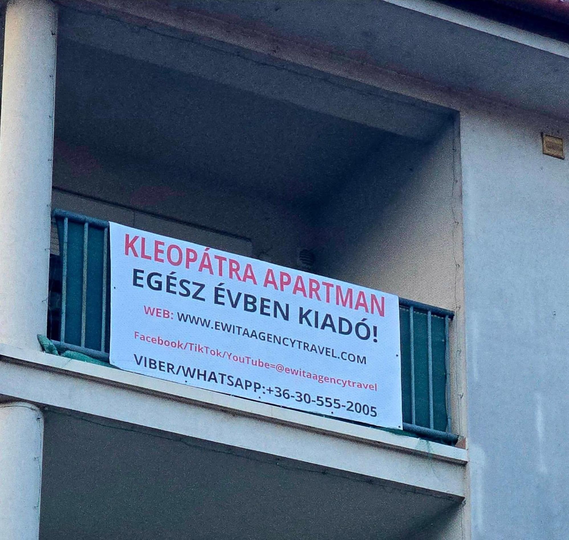 Kleopatra Apartman Hajdúszoboszló Εξωτερικό φωτογραφία