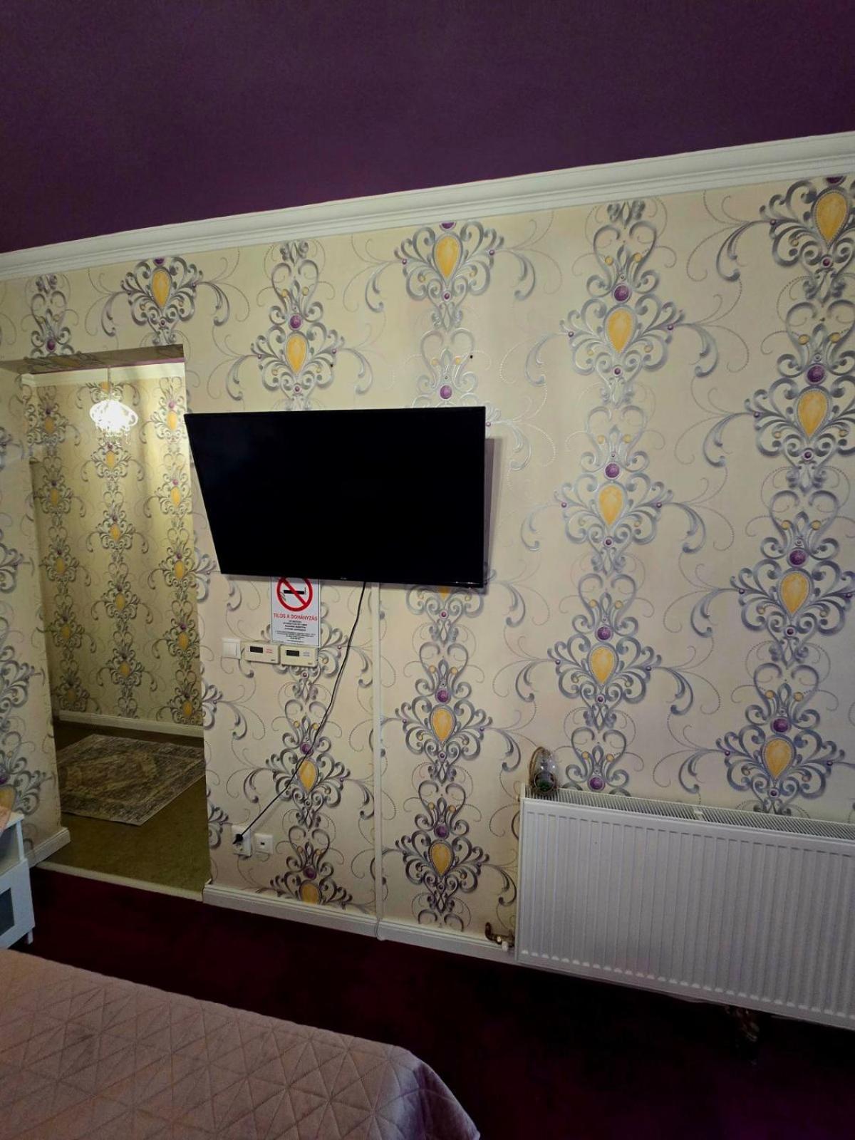 Kleopatra Apartman Hajdúszoboszló Εξωτερικό φωτογραφία
